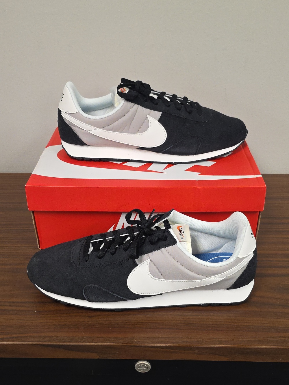 Nike Pre Montreal '17 Black/Pale Grey Men's Size 14 898031-001